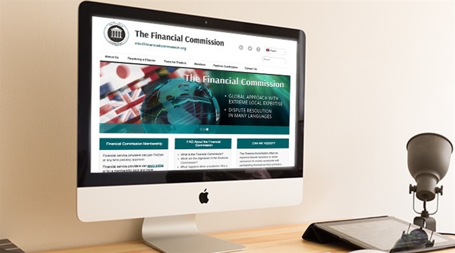 特朗普下令：部署两艘核潜艇