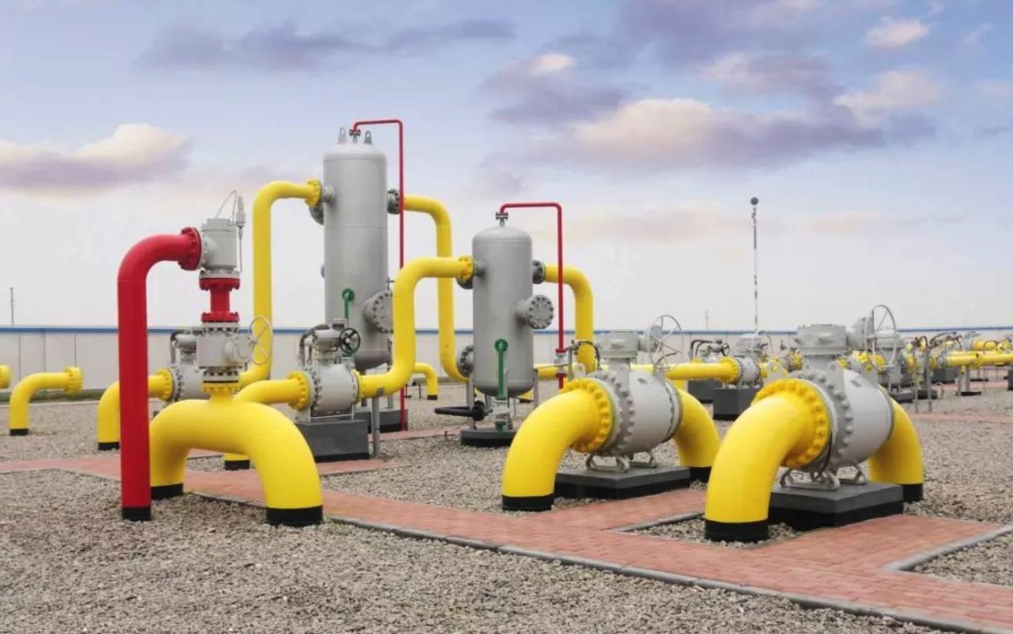 恒指牛熊街货比(65:35)︱8月6日